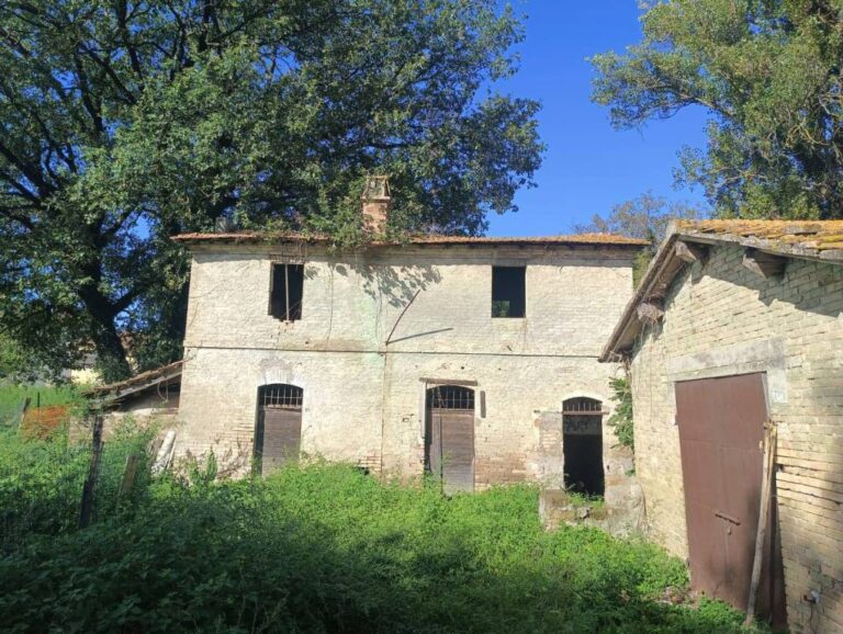 Rustico a Castel Ritaldi — € 45.000