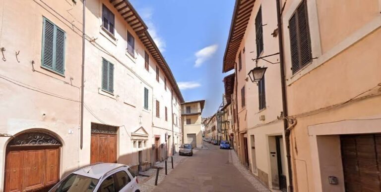 Appartamento a Spoleto — € 100.000