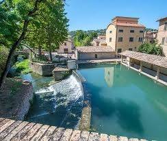 Casa indipendente a Bevagna — € 114.000