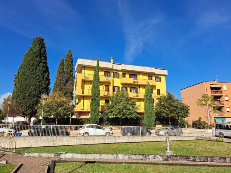 Attico a Spoleto — € 165.000