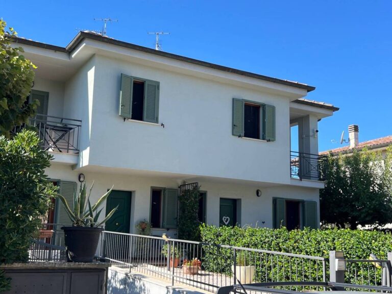 Villetta Bifamiliare