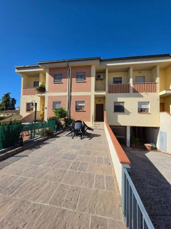 Villa a Schiera a Spoleto — € 190.000